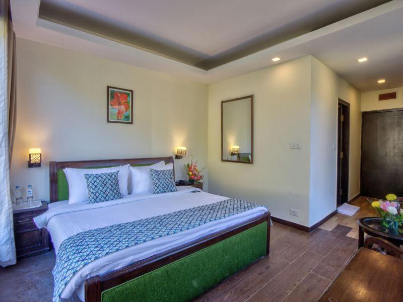 The Katoch Grand Resort Manāli Εξωτερικό φωτογραφία