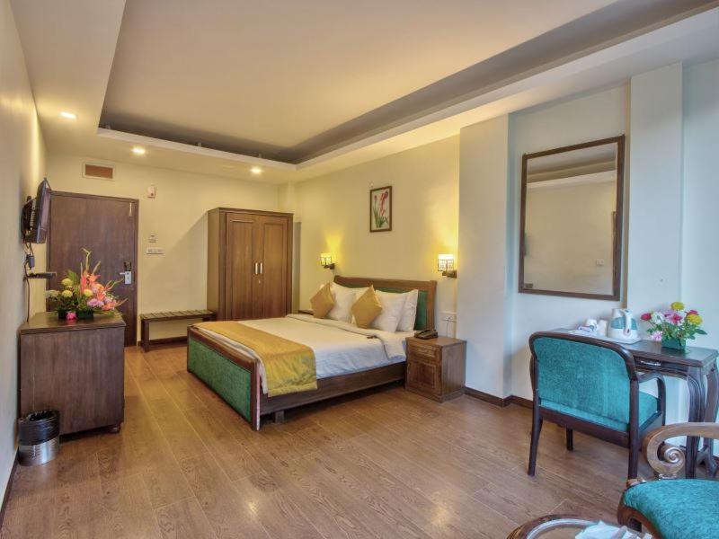 The Katoch Grand Resort Manāli Εξωτερικό φωτογραφία